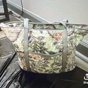 Vera Bradley Floral Quilted Green Print bag with Leather Strap